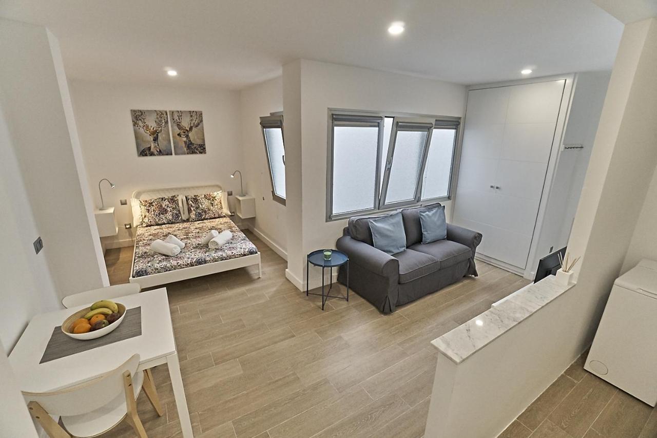 Malibu Canteras Studio 8 - Playa, Wifi, Smarttv, Ac ลาสปัลมาส เด กรานคานาเรีย ภายนอก รูปภาพ